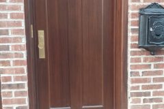 Mahogany-door-Waverly-St